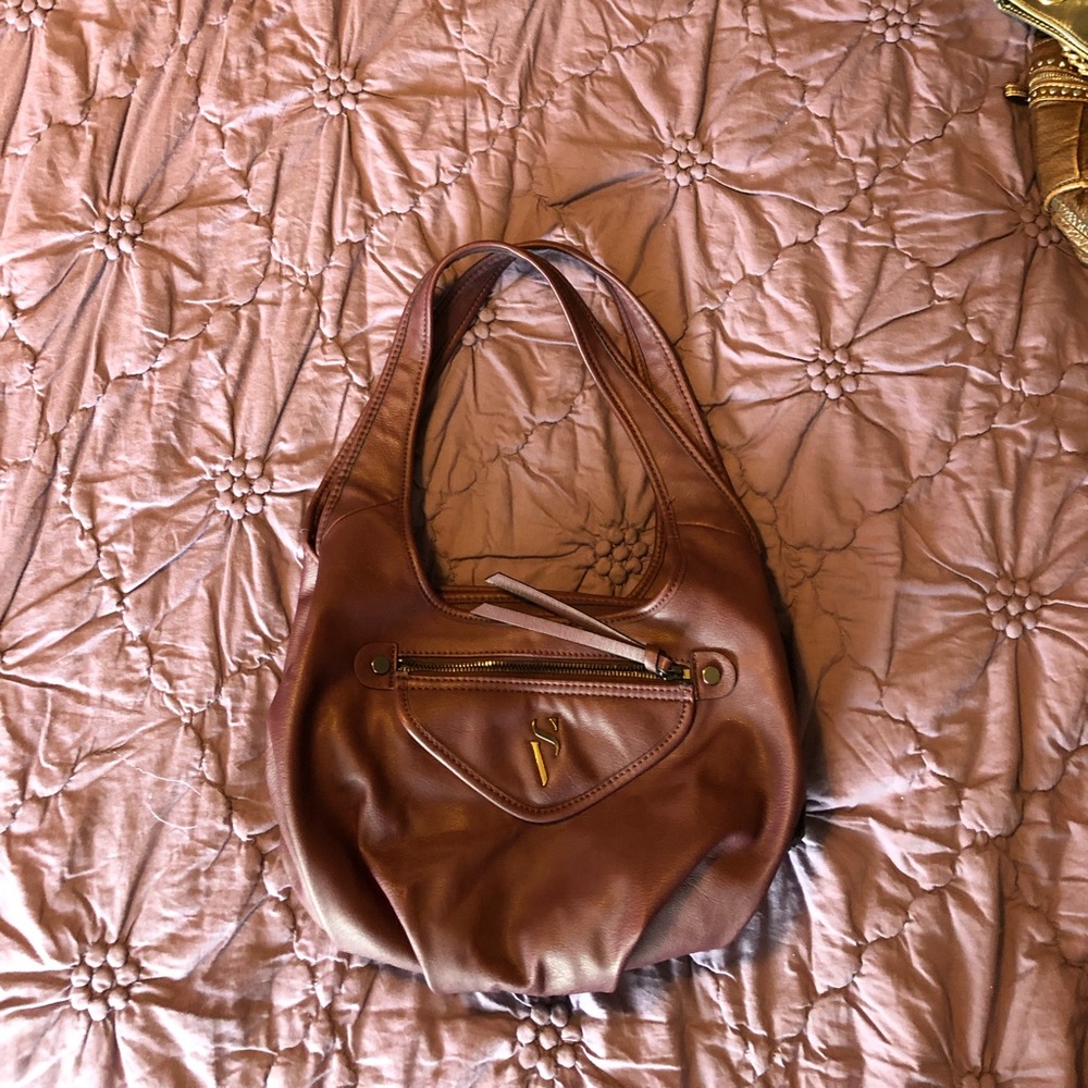 Vera Wang purse